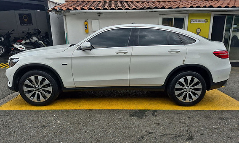 Mercedes-Benz Clase ...