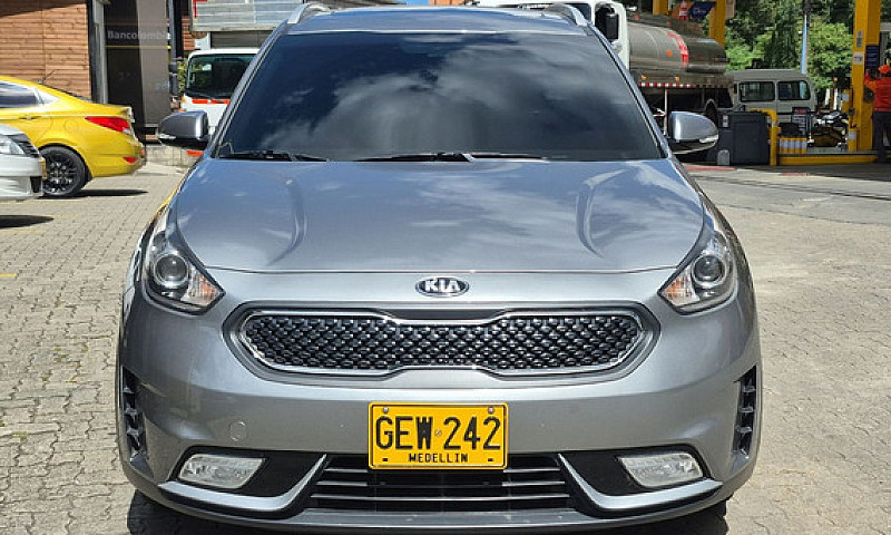 Kia Niro 1.6 Zenith ...