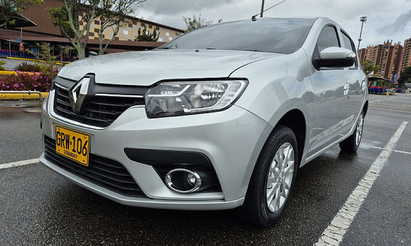 Renault Sandero 1.6 ...