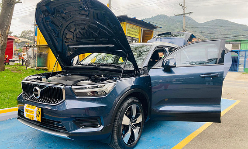 Volvo Xc40 2.0 T4...
