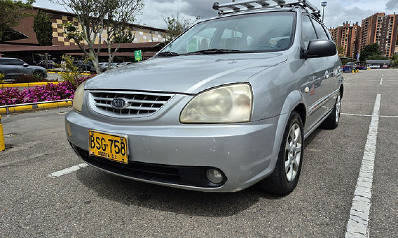 Kia Carens 2.0 Lx 7 ...