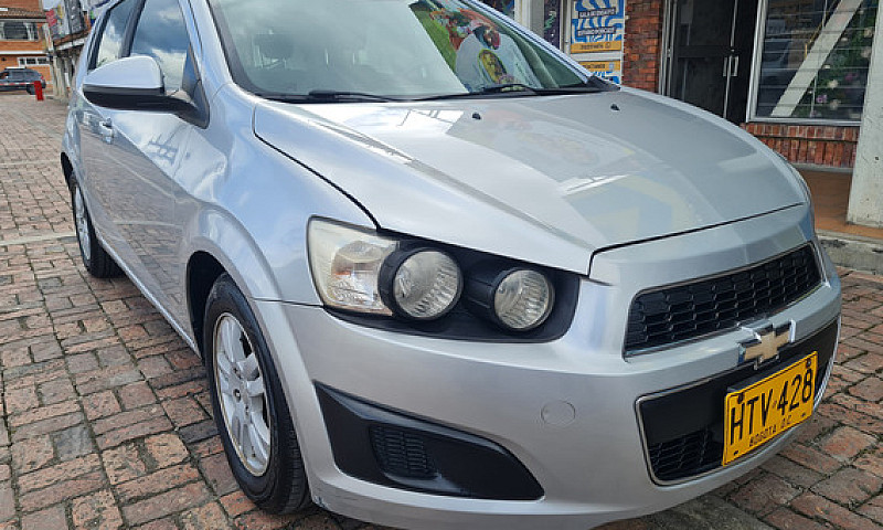 Chevrolet Sonic 1.6C...
