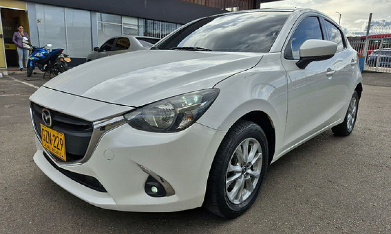 Mazda 2 1.5 Touring...