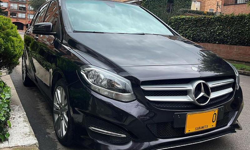 Mercedes-Benz Clase ...