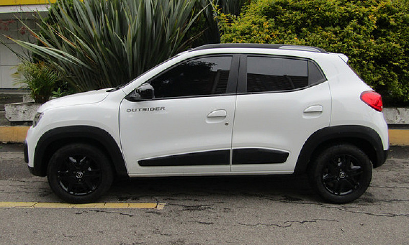 Renault Kwid 1.0 Out...