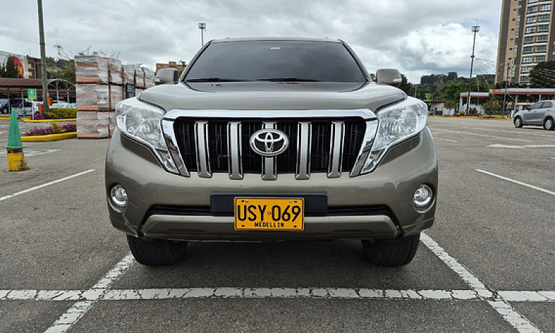 Toyota Prado 3.0 Tx-...