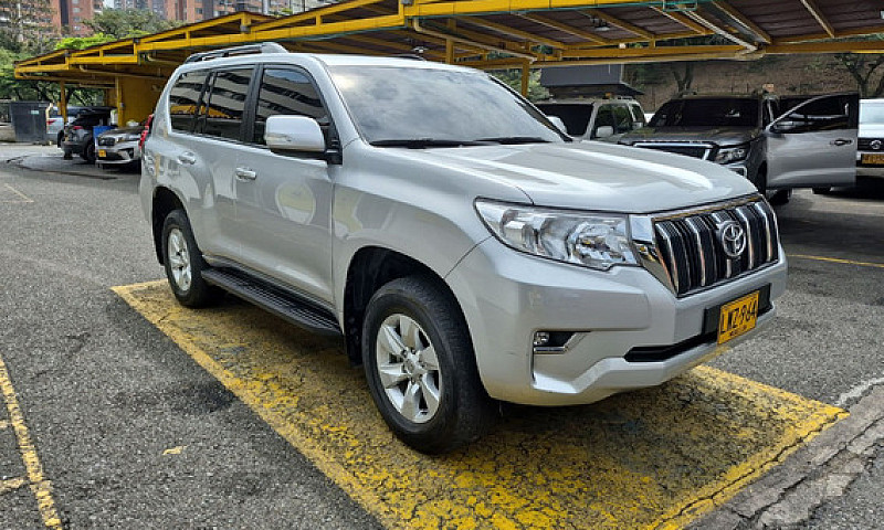 Toyota Prado 2.8 Tx-...