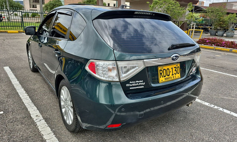 Subaru Impreza 2.0...