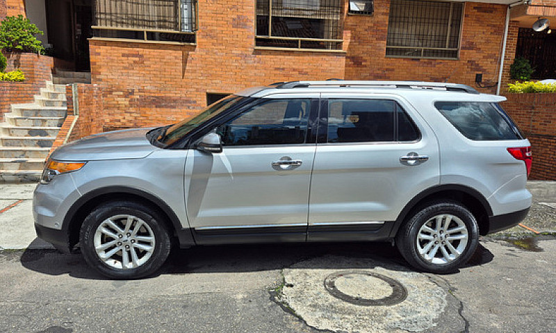 Ford Explorer 3.5 Li...