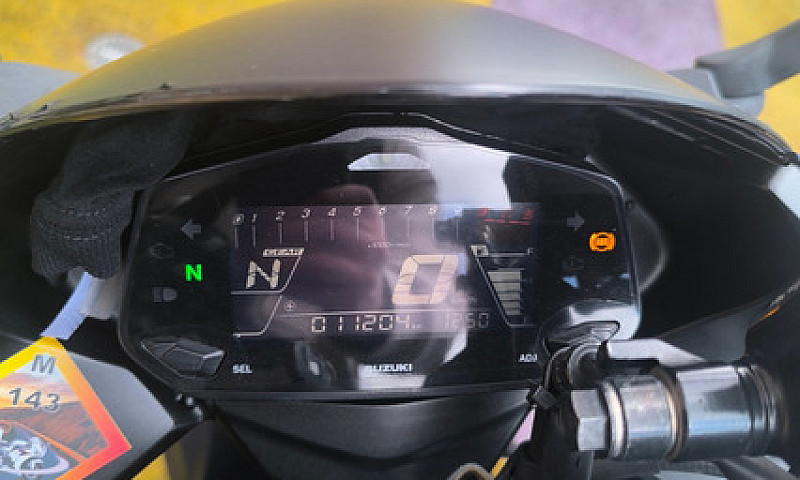 Gixxer 250 Sf 11.000...