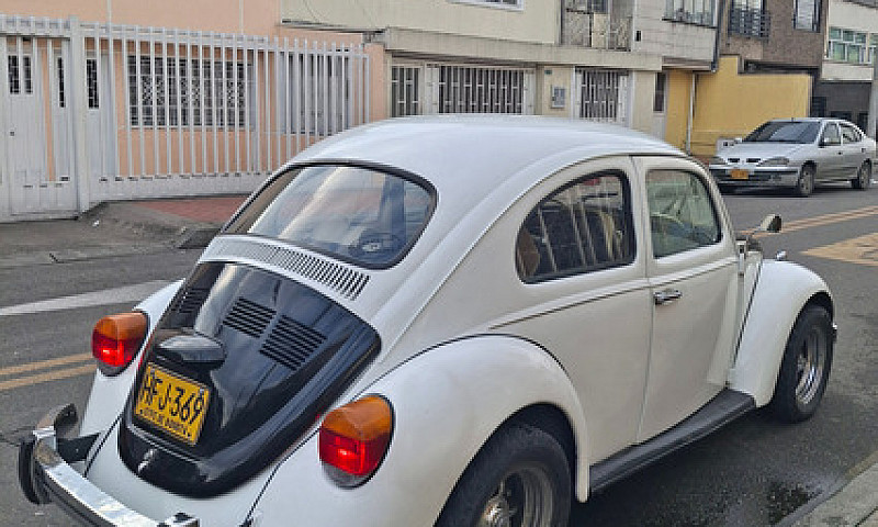 Volkswagen Escarabaj...