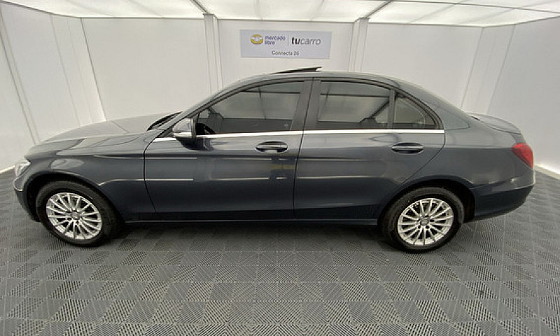 Mercedes-Benz Clase ...