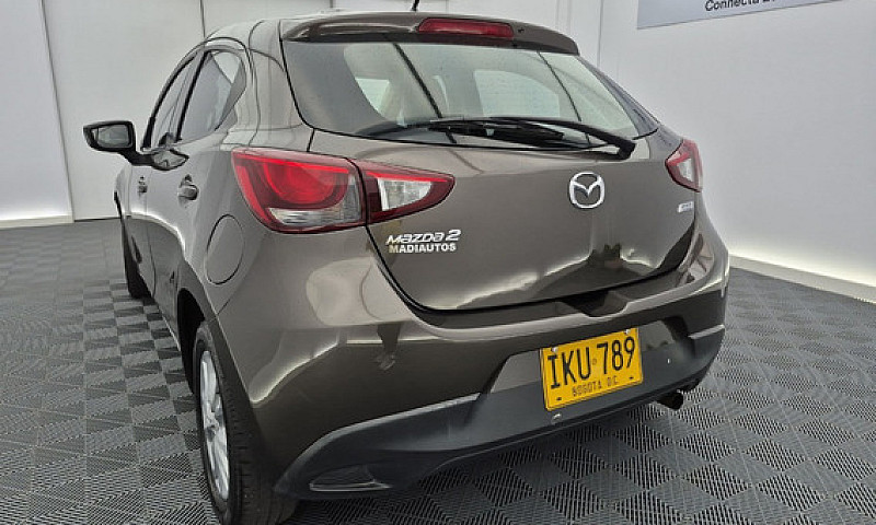 Mazda 2 1.5 Touring...