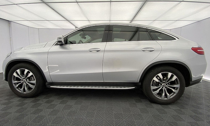 Mercedes-Benz Clase ...