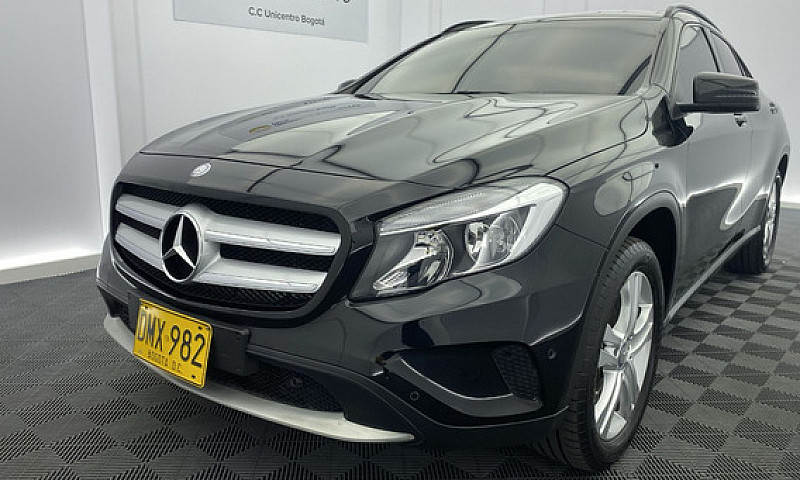 Mercedes-Benz Clase ...