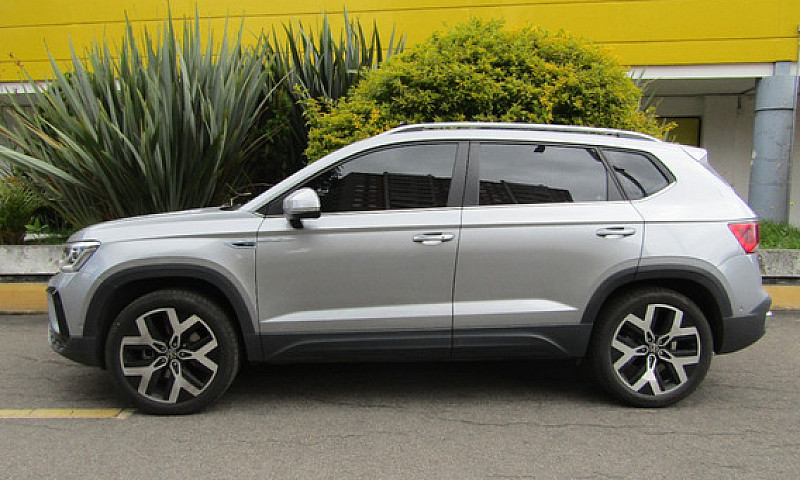 Volkswagen Taos 1.4T...