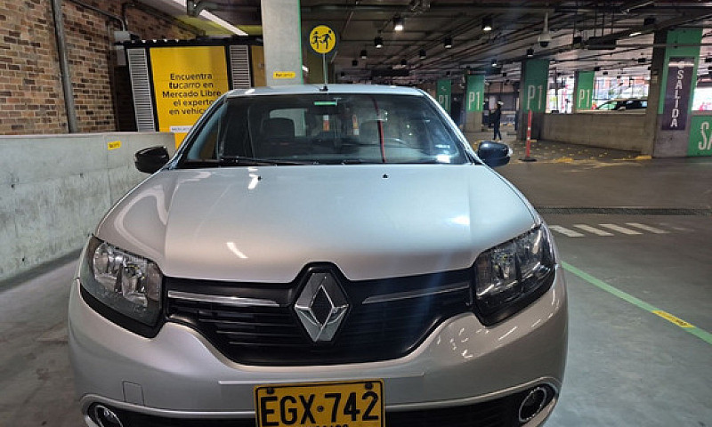 Renault Logan 1.6 At...