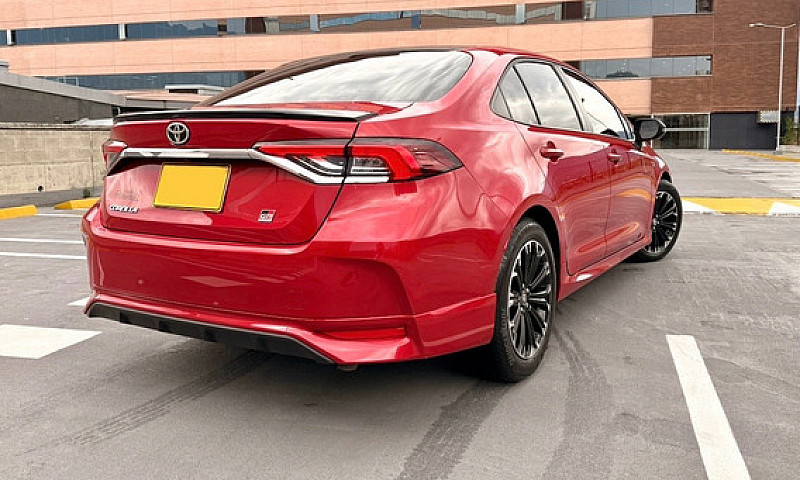 Toyota Corolla 2.0 R...