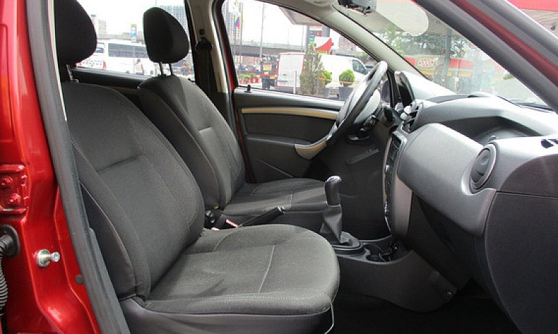 Renault Duster Expre...