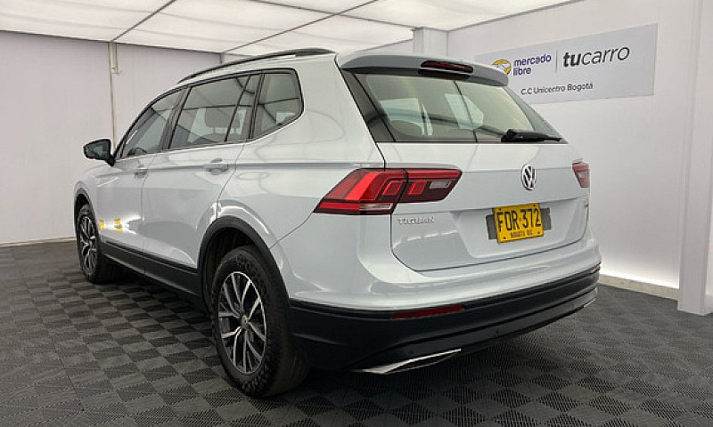 Volkswagen Tiguan Al...