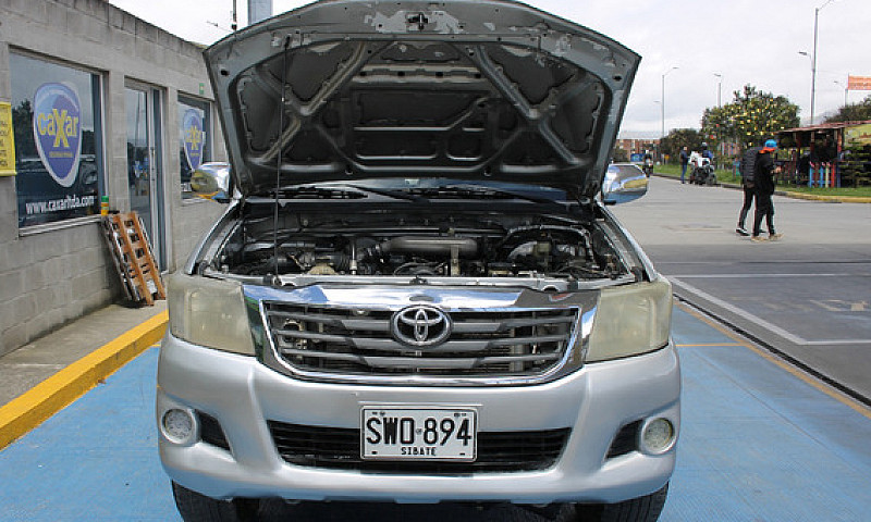 Toyota Hilux 2.5 4X4...