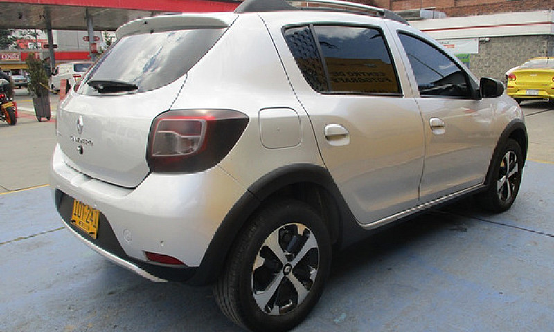 Renault Sandero Step...