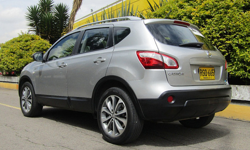 Nissan Qashqai 2.0 4...