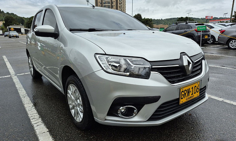 Renault Sandero 1.6 ...