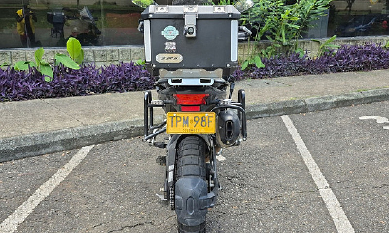 Benelli Trk 502X 202...