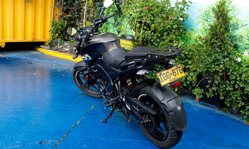 Bajaj Pulsar Ns 200 ...