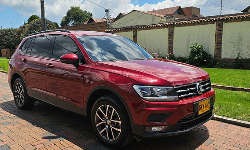 Volkswagen Tiguan Al...