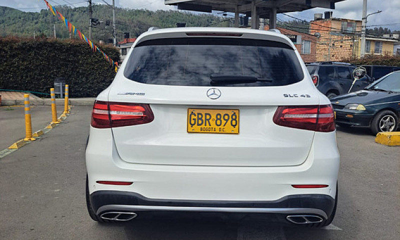 Mercedes-Benz Clase ...