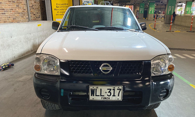 Nissan Np300 Frontie...