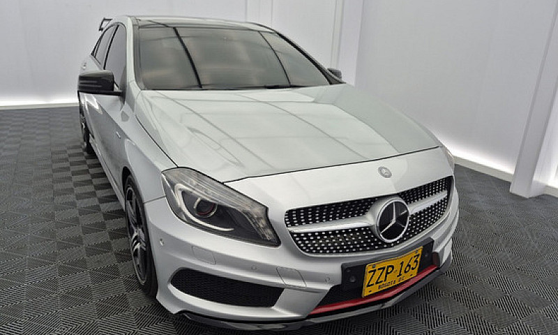 Mercedes-Benz Clase ...