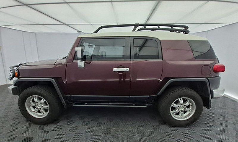 Toyota Fj Cruiser 4....