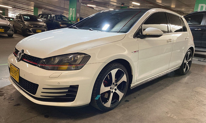 Volkswagen Golf 2.0 ...