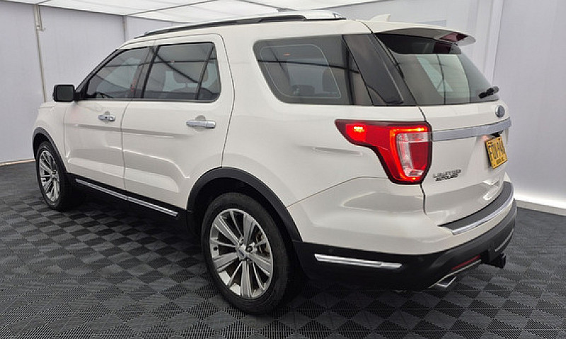 Ford Explorer 2.3 Li...