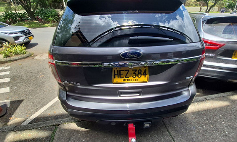 Ford Explorer 3.5 Li...