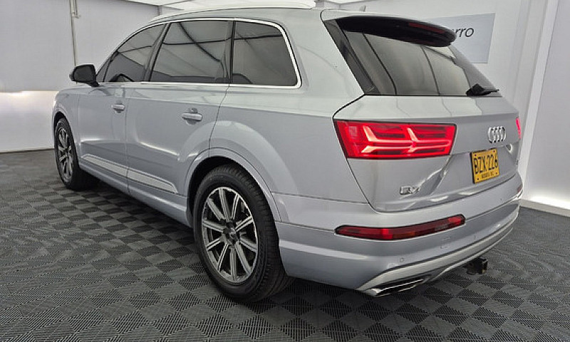 Audi Q7 3.0 Tfsi Qua...