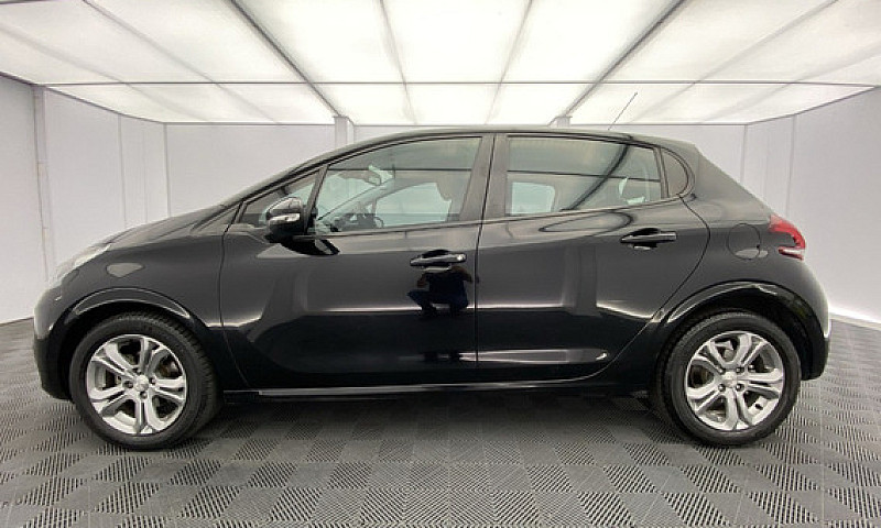 Peugeot 208 1.6 Acti...