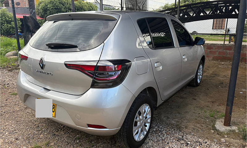 Renault Sandero 1.6 ...