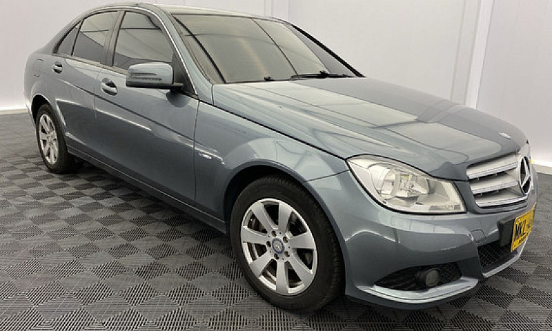 Mercedes Benz  C 180...