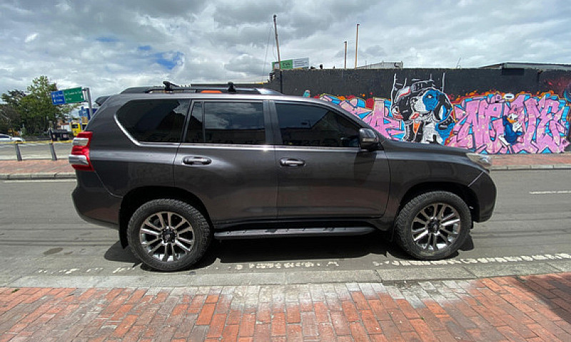 Toyota Prado 3.0 Tx-...