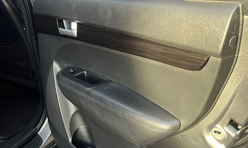 Kia Sorento Lx 4*4...