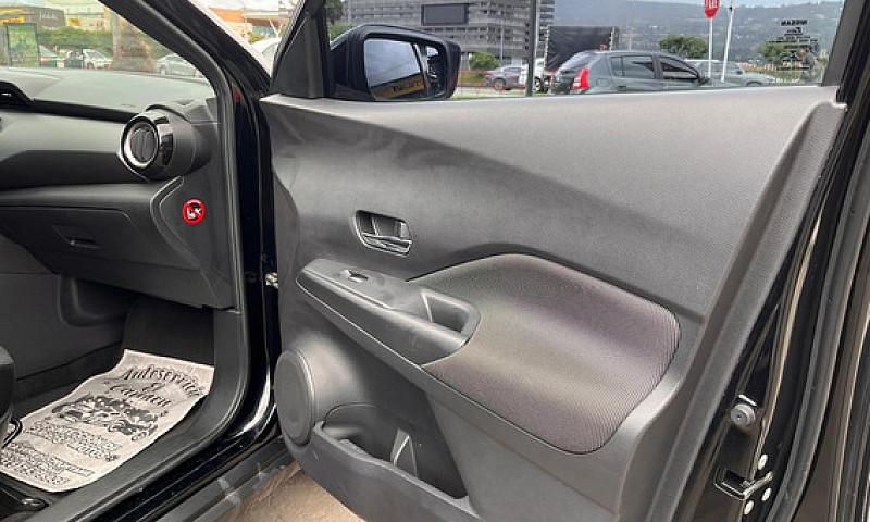 Nissan Kicks 1.6 Adv...