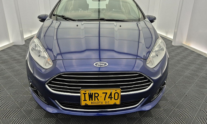 Ford Fiesta 1.6 Tita...
