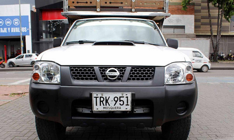 Nissan Frontier D22 ...