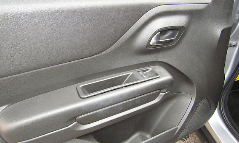 Citroën C3 1.6 Shine...