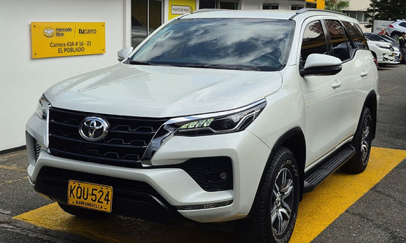 Toyota Fortuner 2.4 ...