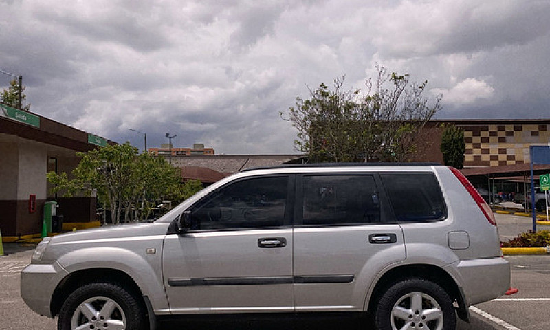 Nissan X-Trail 2.5 A...